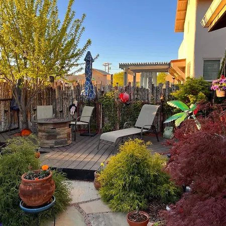 Homestay Private Oasis In The With Garden And Hottub Santa Fe
